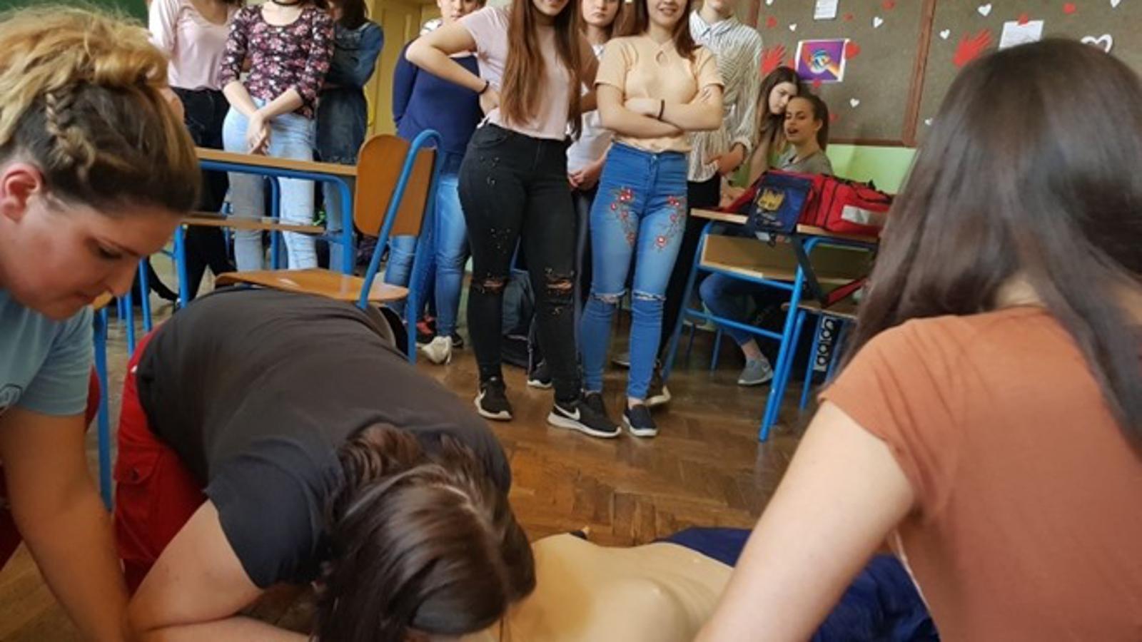 Edukacija novogradiških gimnazijalaca