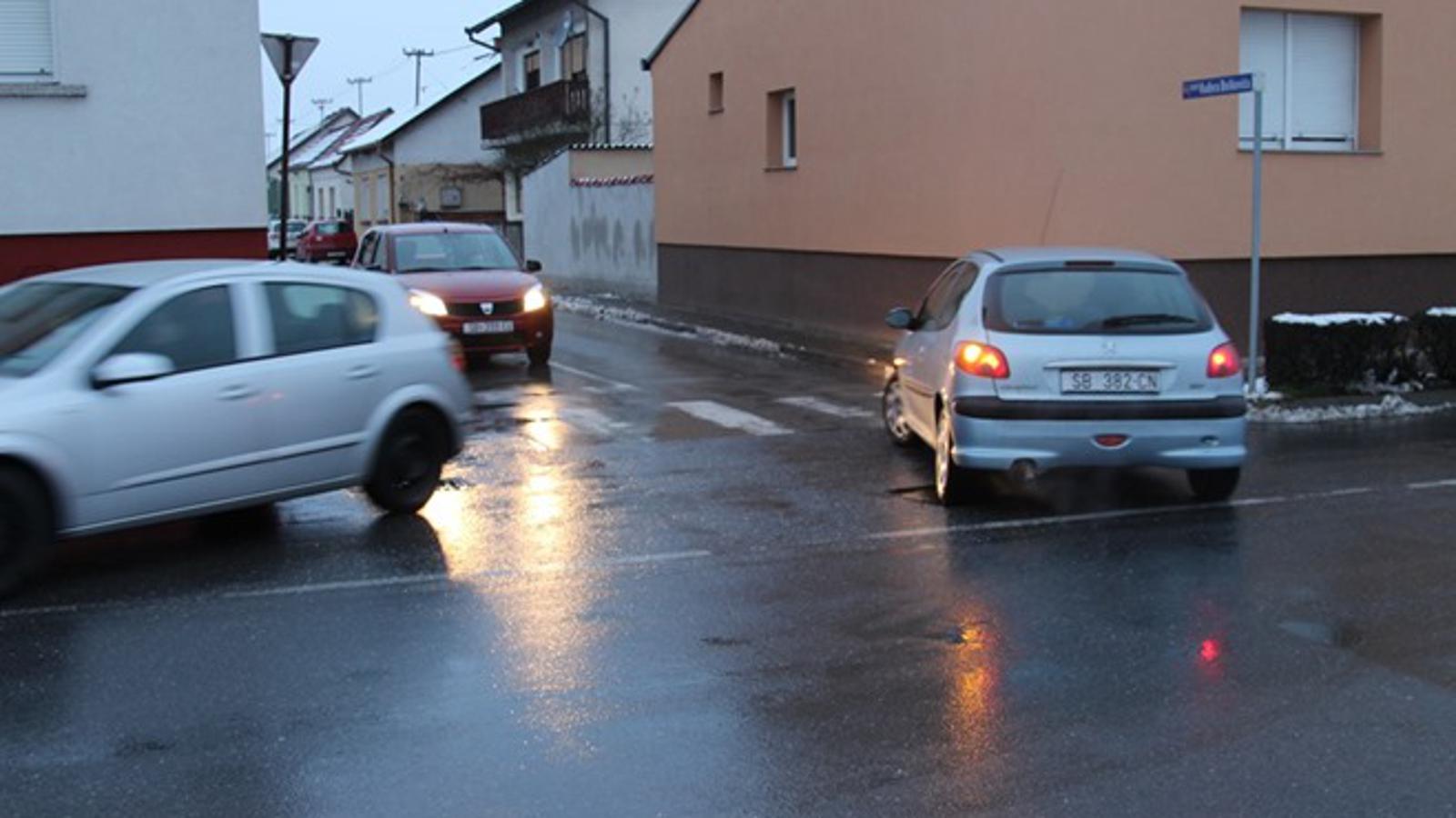 Križanje Boškovićeve i Lucićeve u Slavonskom Brodu
