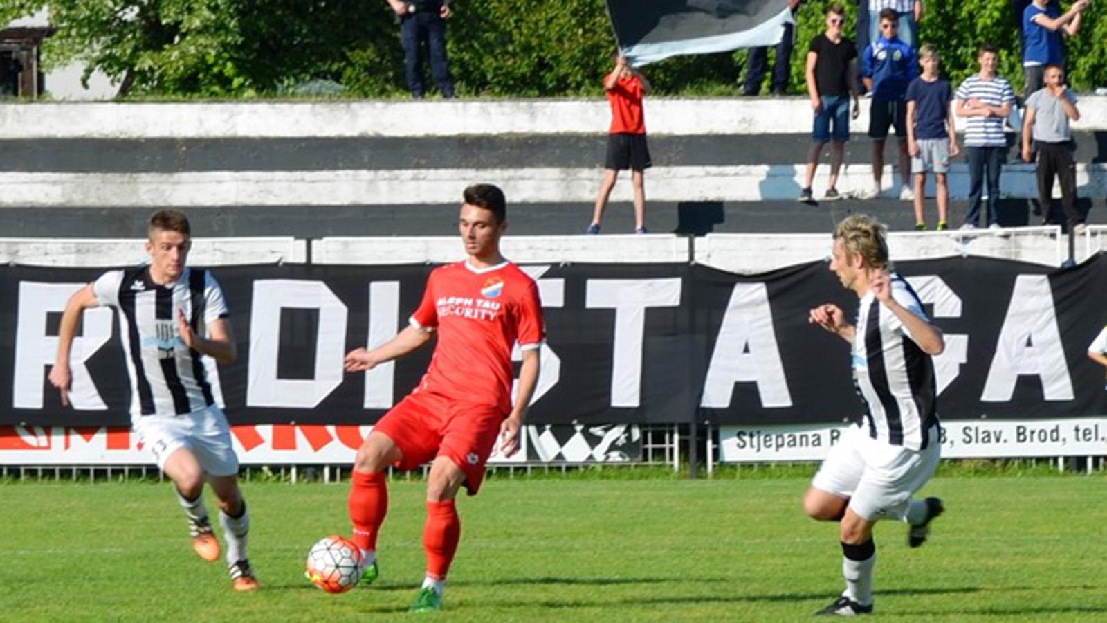 Marsonia i Oriolik (crveni) sezonu završavaju domaćim utakmicama