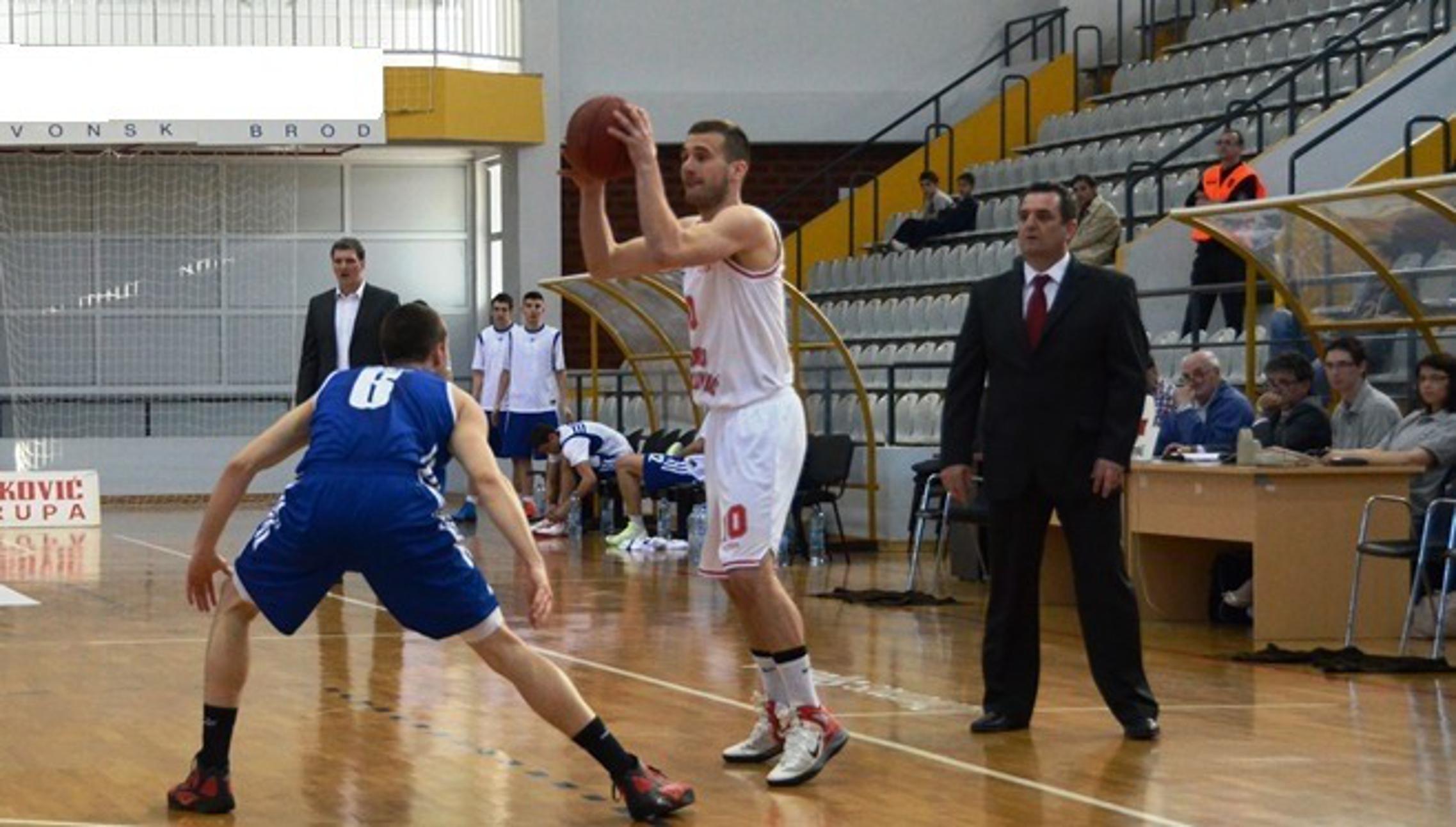 Teo Petani (broj 10) postigao je najviše koševa u Osijeku