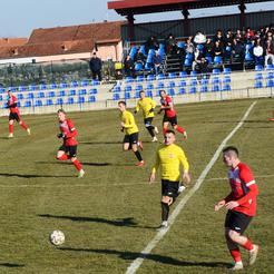 Nogometaši Slavonca (crveni) istupili su iz natjecanja u MŽNL.