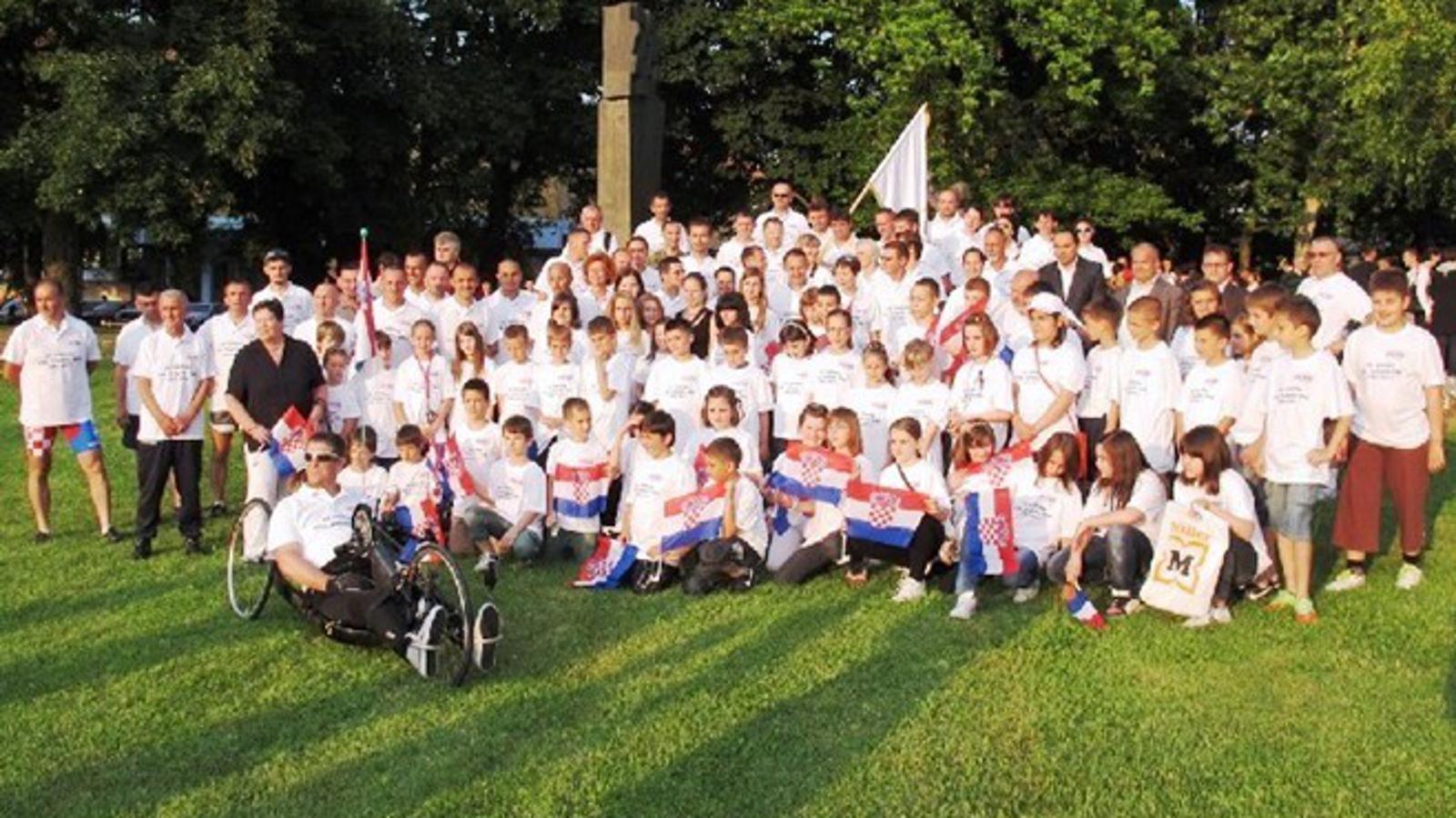 Sudionici prošlogodišnjeg ultra-maratona Vukovar - Sl.Brod