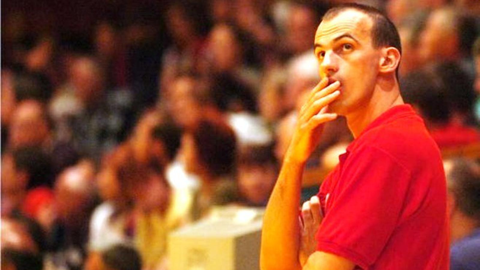 Krunoslav Krajnović - trener juniora Brod Svjetlosti