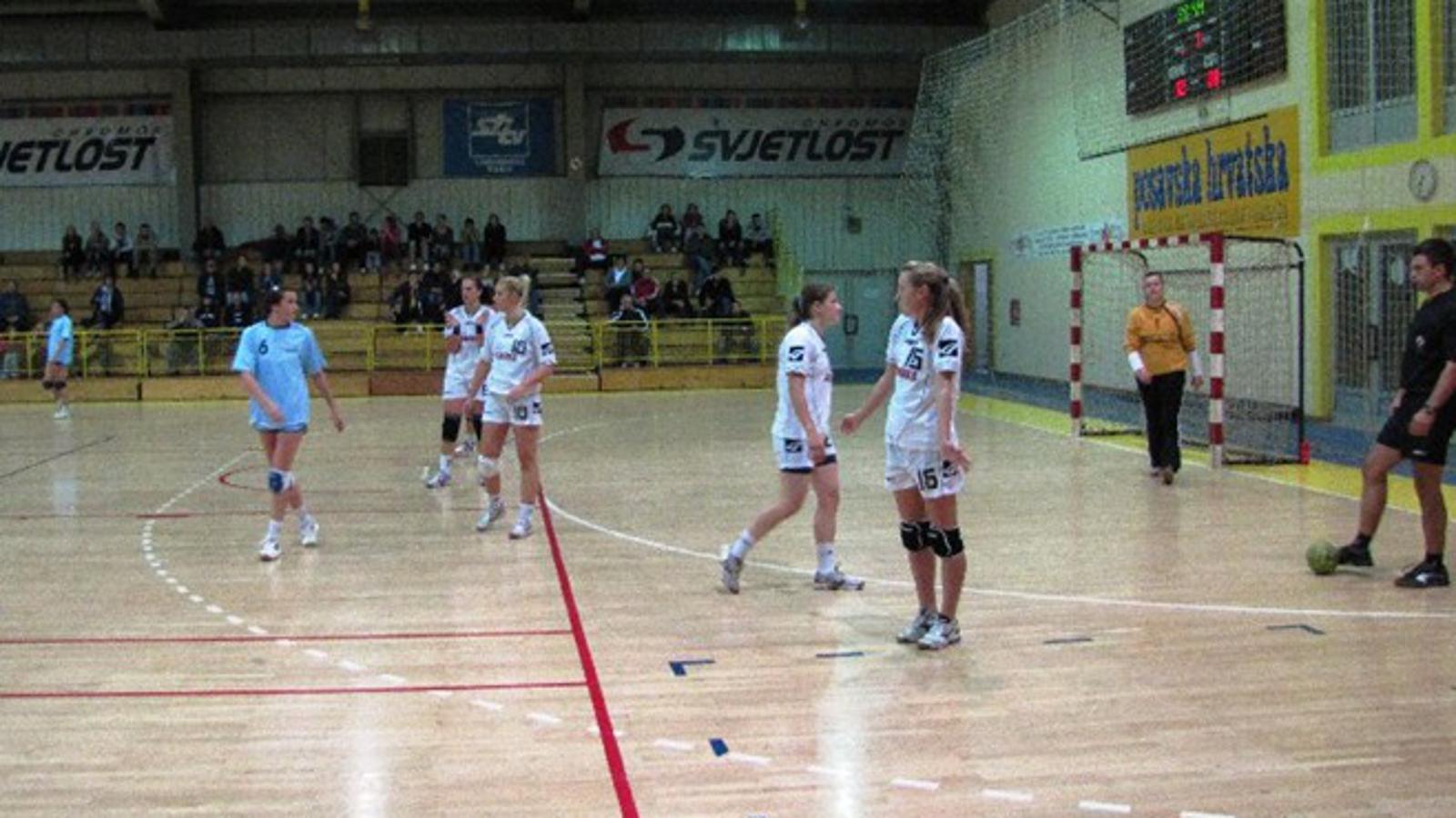 Vukovarke (plave) nisu pružile jači otpor Brođankama