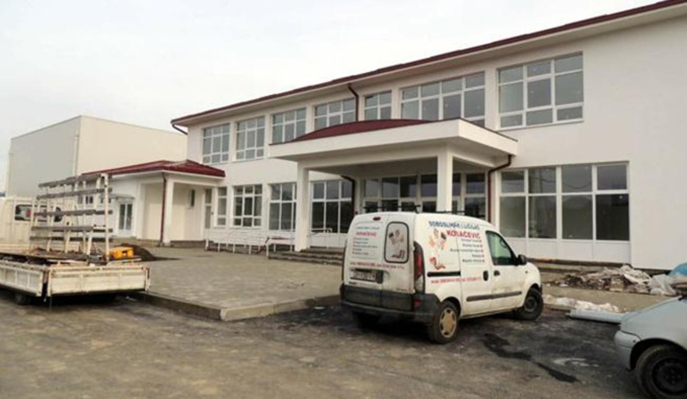 Zgrada nove škole u Podcrkavlju