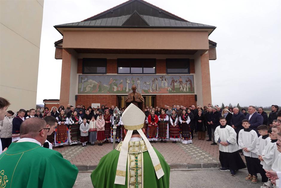  | Author: Požeška biskupija