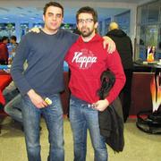 Igor Pantić ( plava majica) pobjednik 5. pikado Mastersa