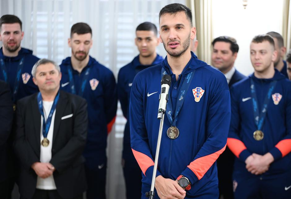  | Author: Vlada RH/FB