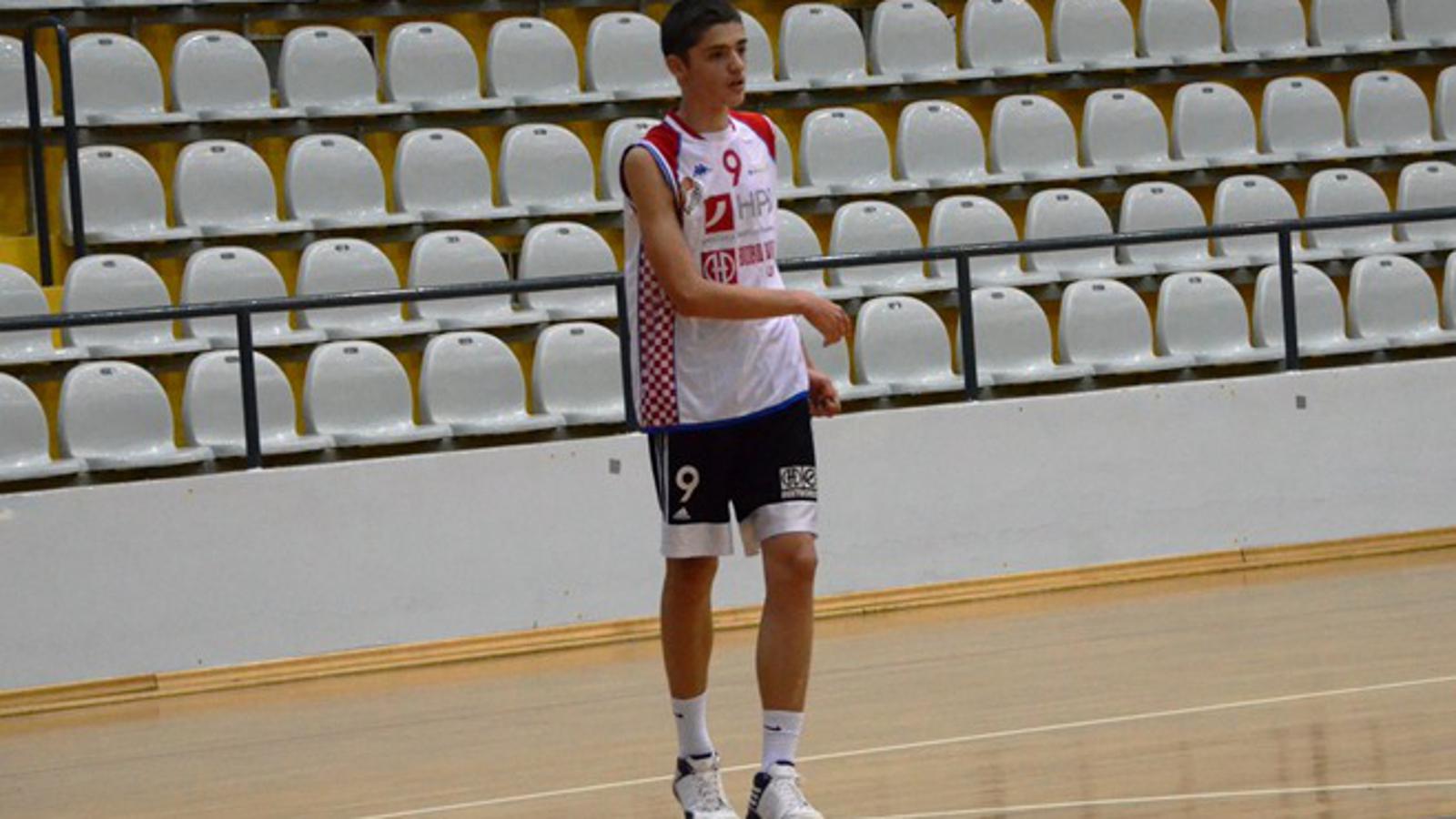 Tino Šebalj