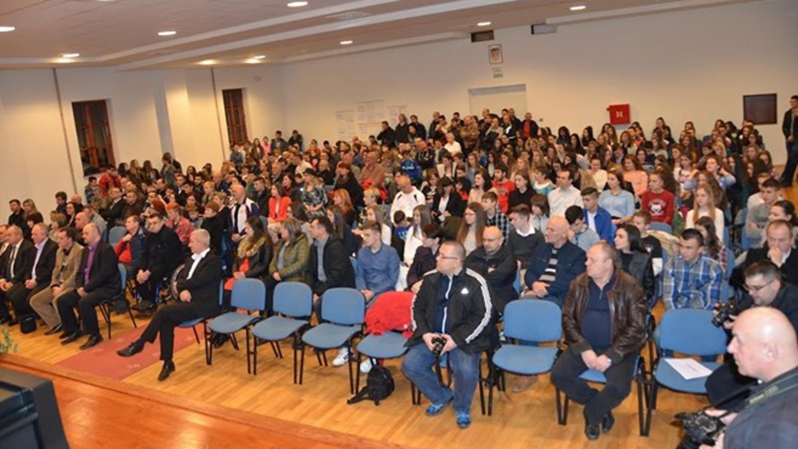 Prošle je godine svečanost proglašenja najboljih sportaša orghanizirana u dvorani Glazbene škole