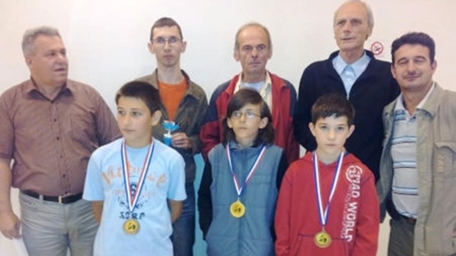 Pobjednici turnira u Gornjim Bogićevcima