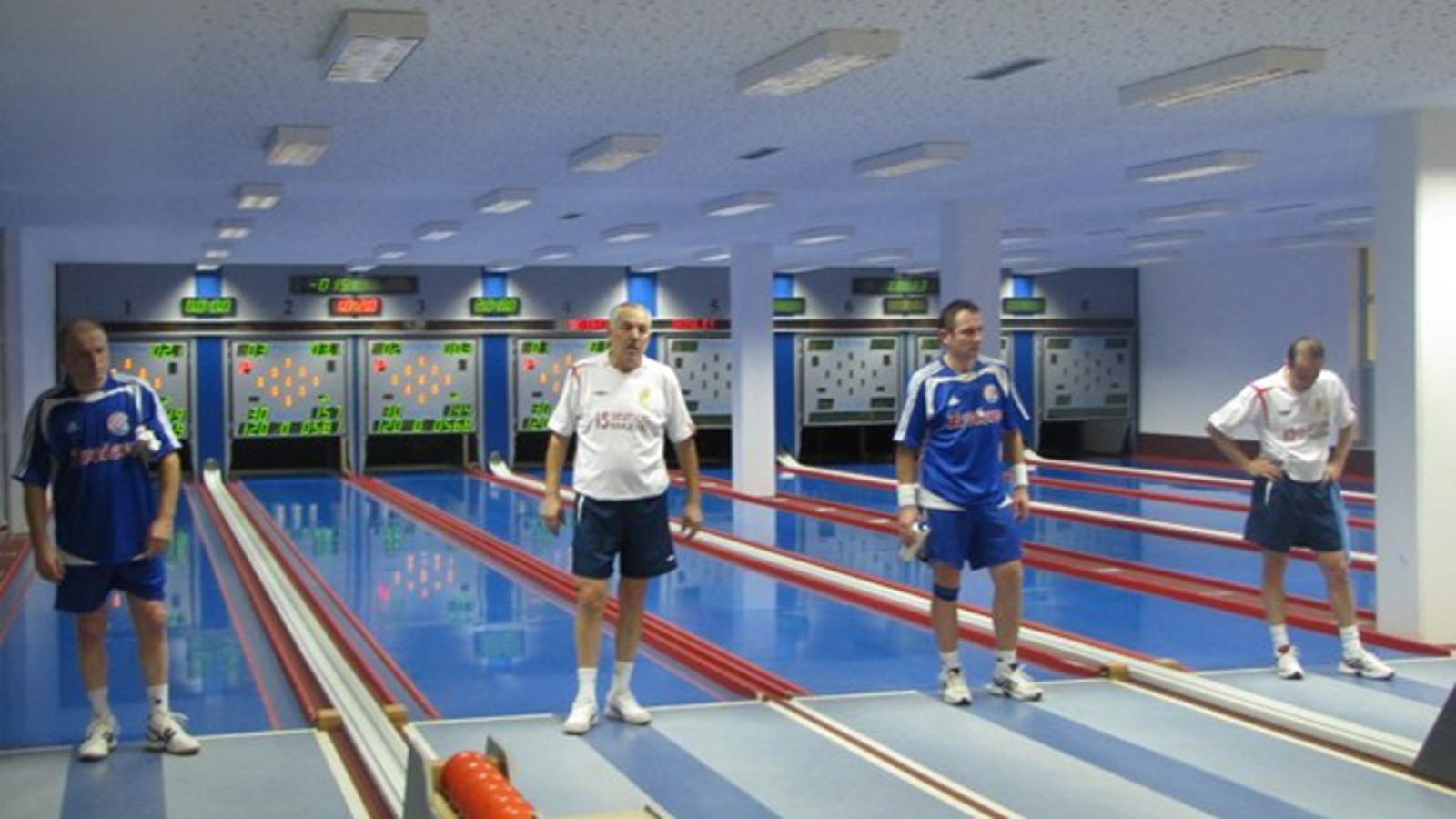 Posljednji parovi, s lijeva Dražen Draženović, Tonči Bauk, Željko Miličević i Ivan Klarić