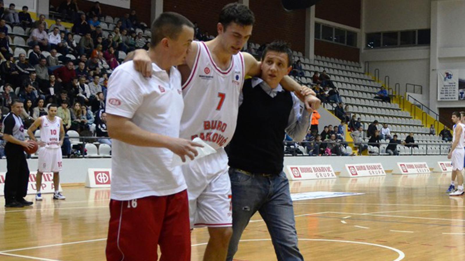 Marko Batina se ozlijedio u utakmici s Riječanima