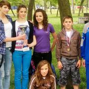 Sudionici Krosa SN s trenerom Antom Šeremetom