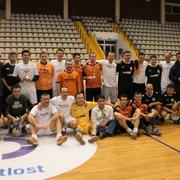 Sudionici humanitarnog turnira
