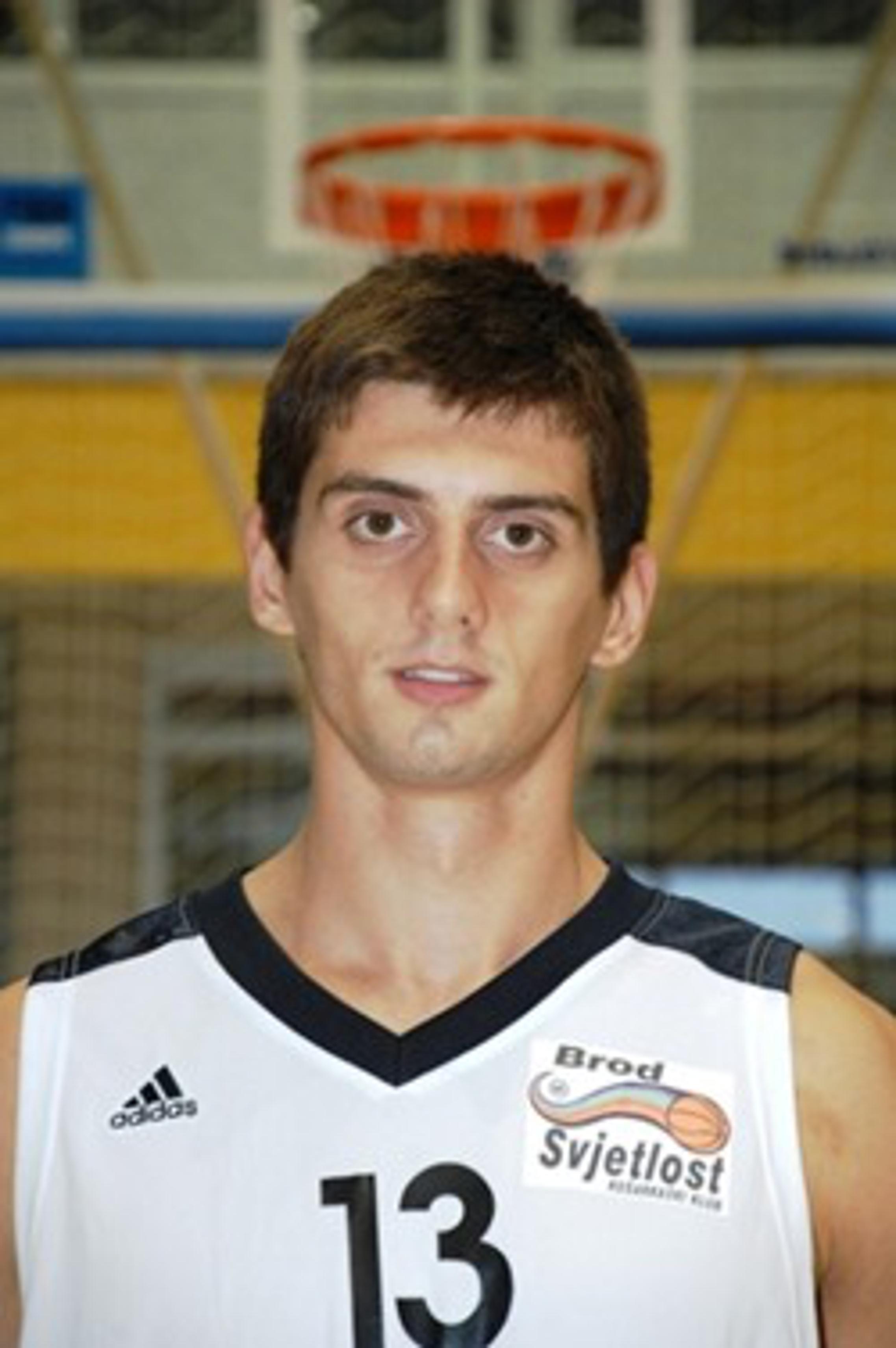 Matej Karlović, kapetan Brod Svjetlosti