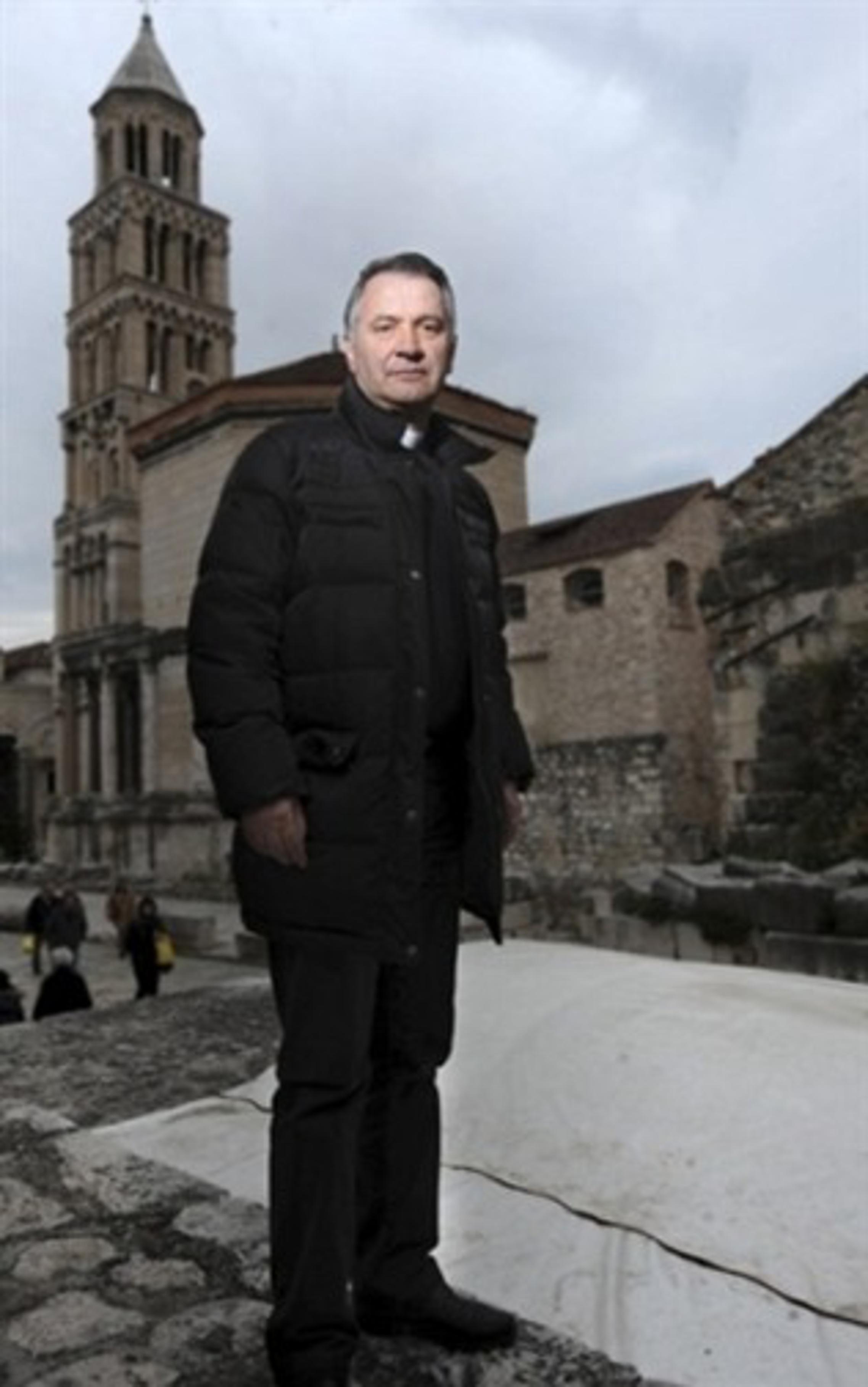 Don Ivan Čubelić