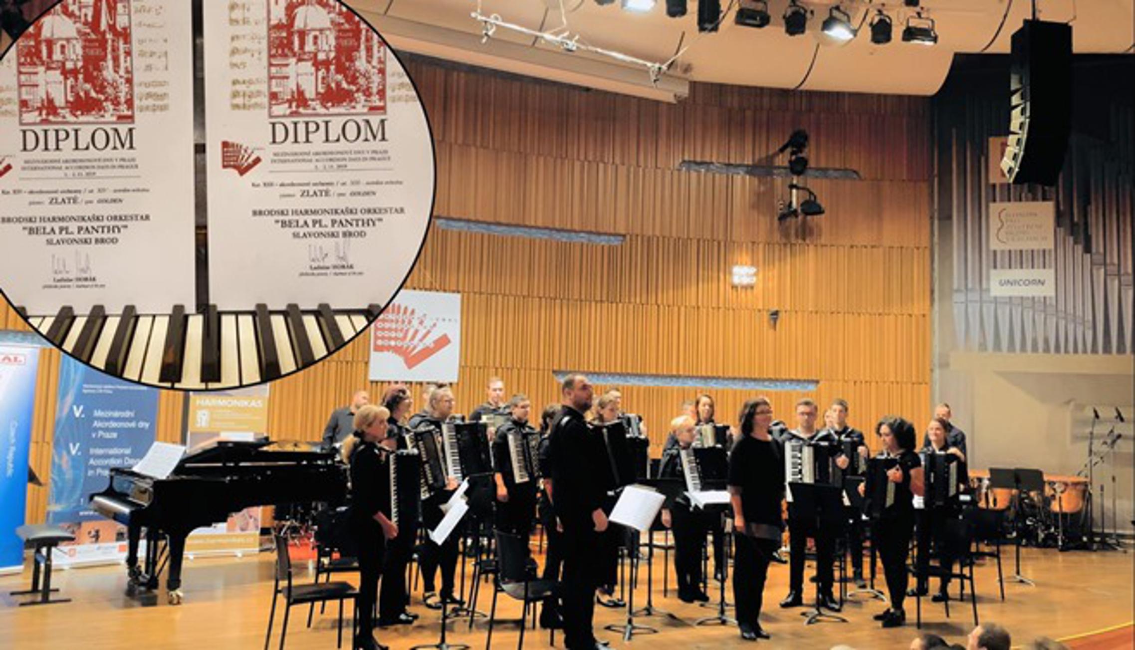 Nastup Brodskog harmonikaškog orkestra na Međunarodnom natjecanju harmonikaša u Pragu.