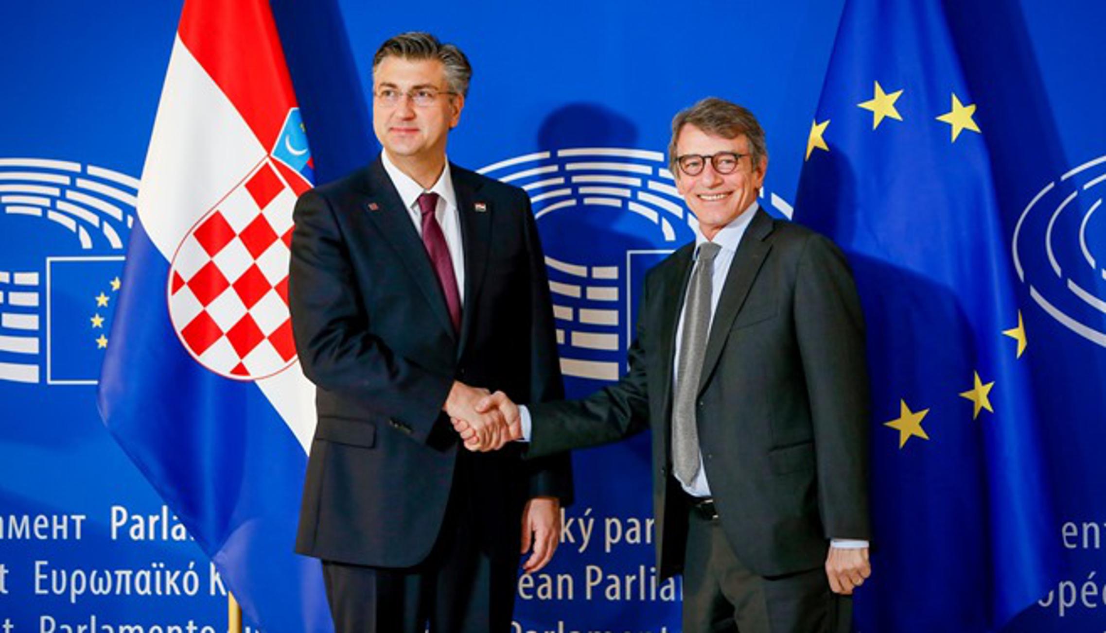 Predsjednik Vlade RH, Andrej Plenković s predsjednikom Europskog parlamenta, Davidom Sassolijem