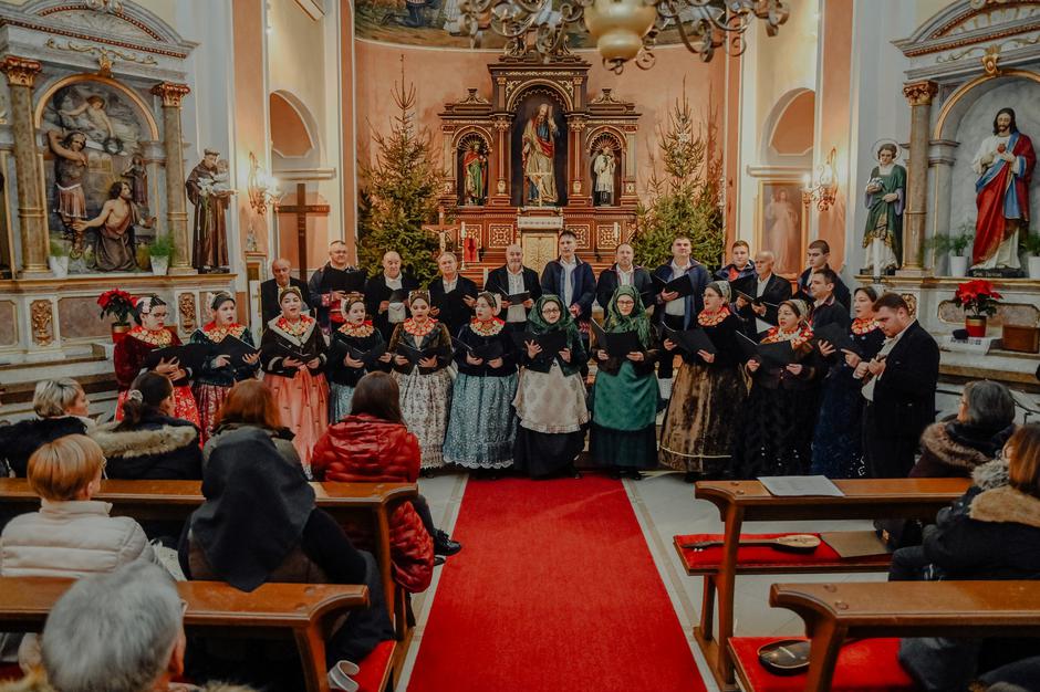  | Author: KUD Tomislav FB