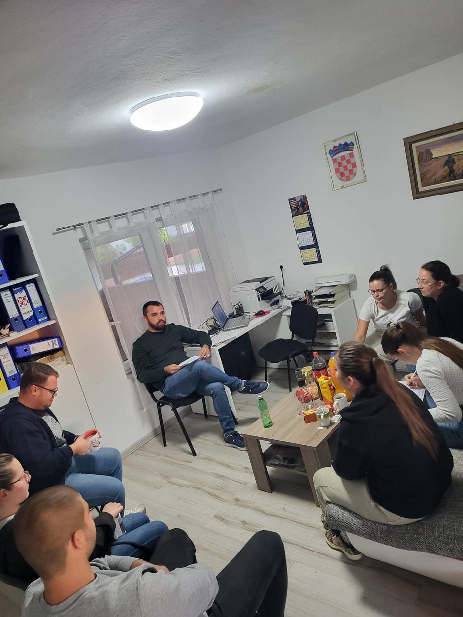  | Author: Facebook/ Udruga Studio B