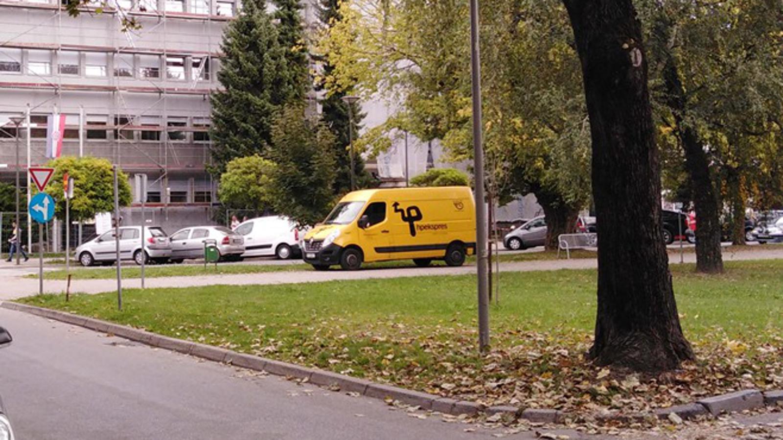 Zanimljivo parkiranje