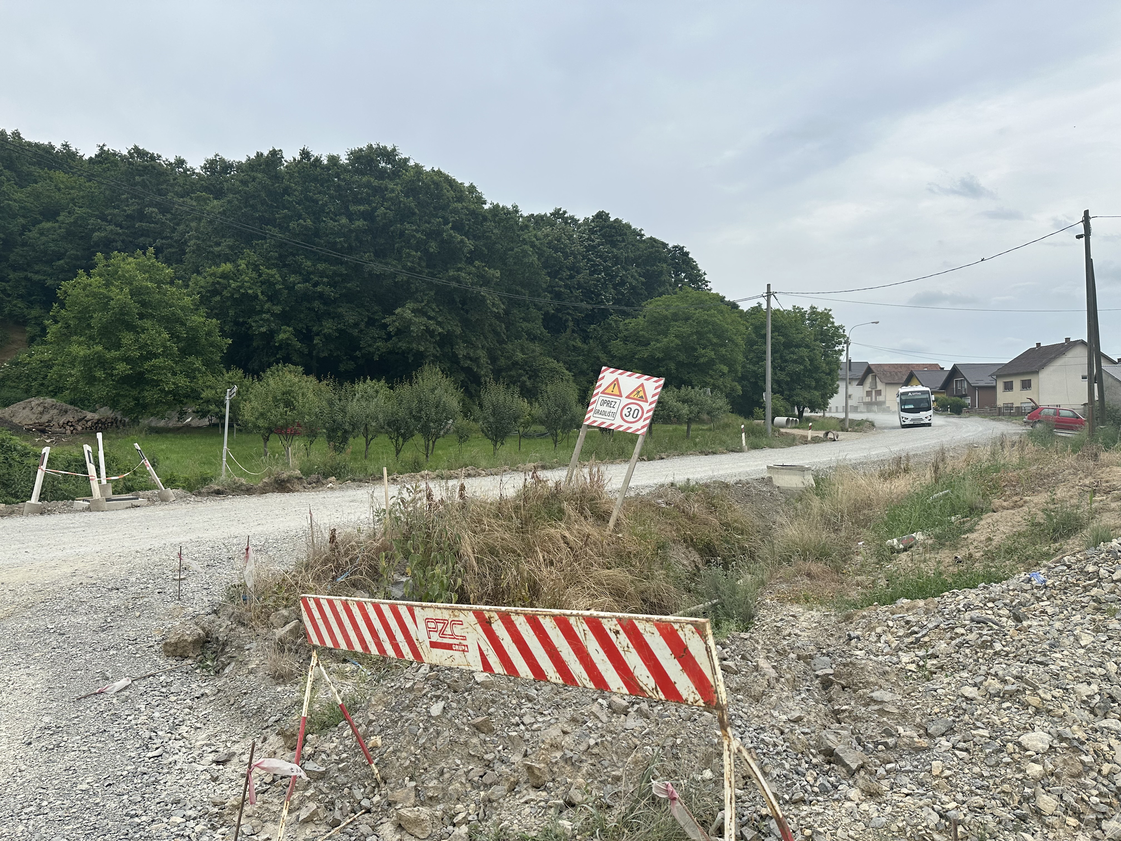 Radovi na rekonstrukciji ceste na dionici Pleternica-Frkljevci-Bilice