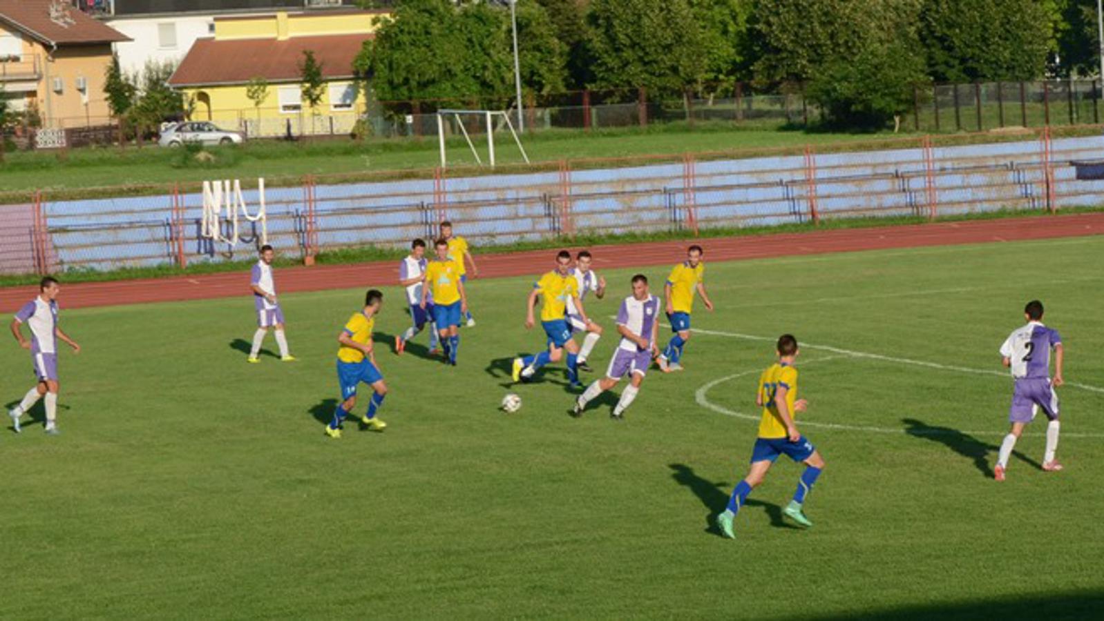 Detalj iz današnje utakmice Željezničar - Marsonia (žuti)