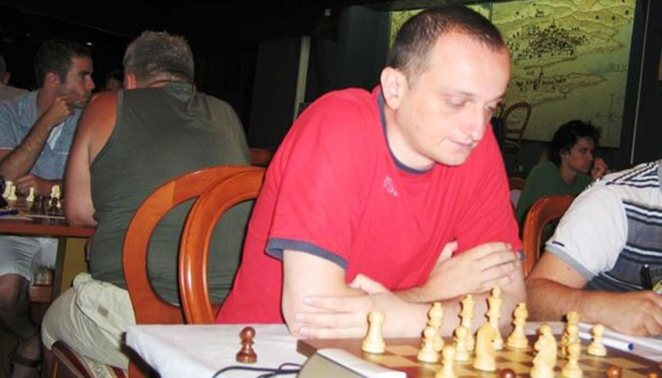 Šahovski velemajstor Davor Rogić