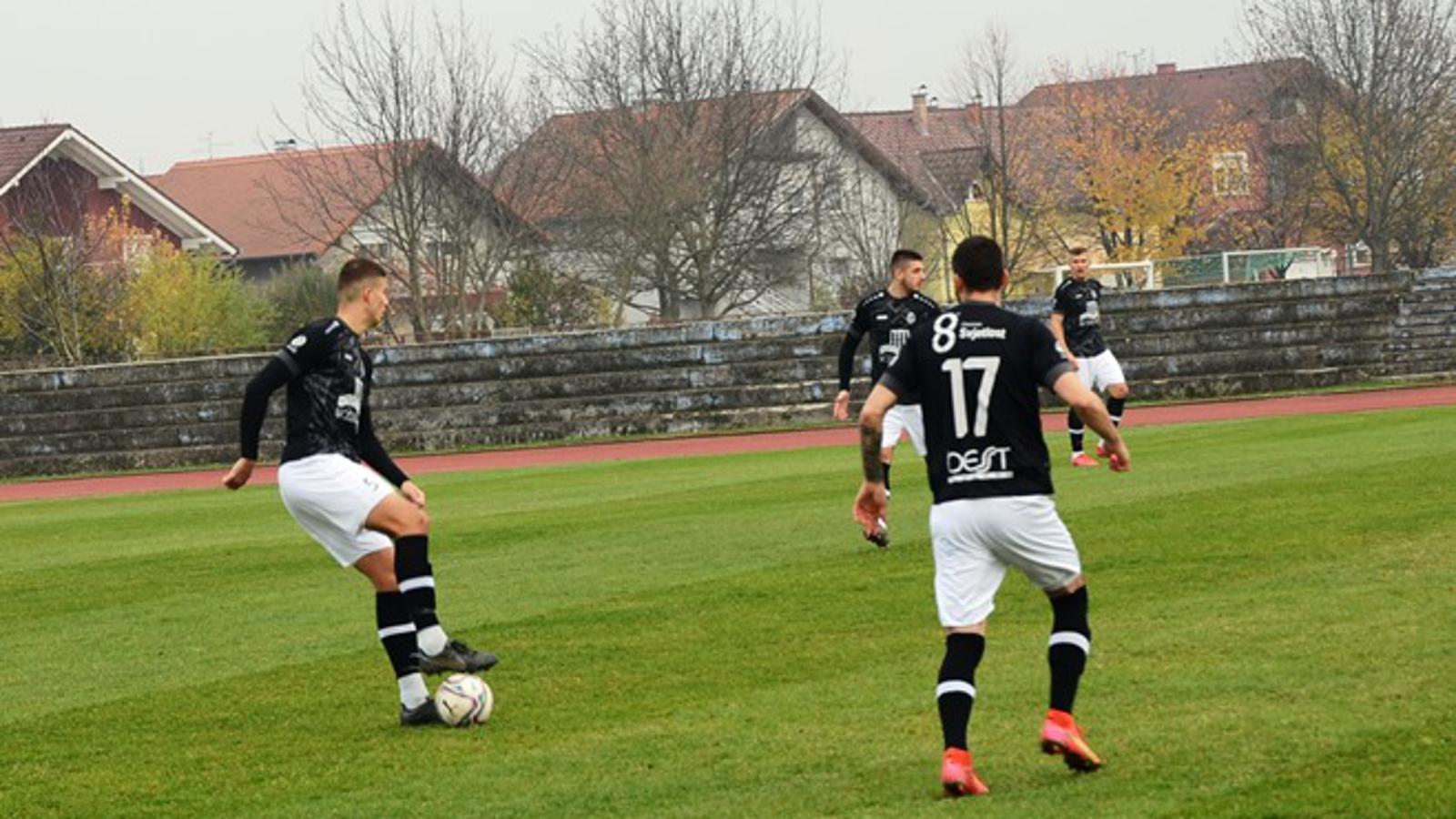 Marsonia u ŠRC Stanko Vlainić-Dida dočekuje Slavonac iz Bukovlja.
