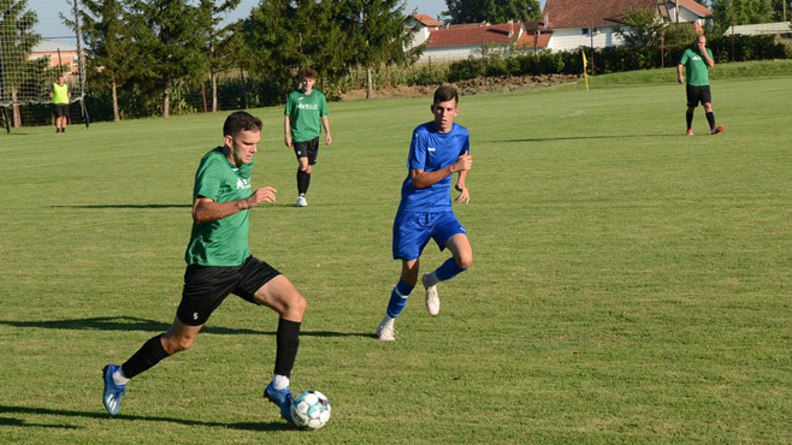 Slobodnica (zeleni) je unatoč remiju u Rešetarima učvrstila vrh tablice.