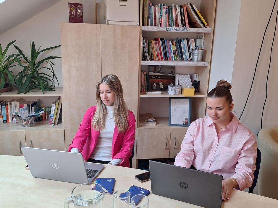  | Author: Ekonomsko-birotehnička škola