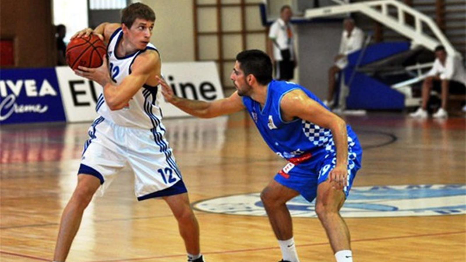 Franko Šango (bijela majica)