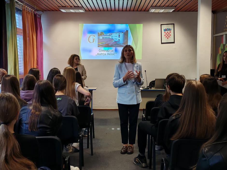  | Author: Radio Slavonija