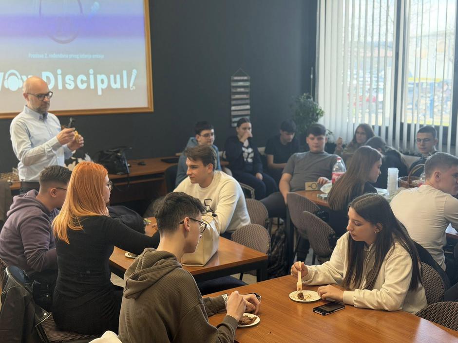  | Author: Radio 92FM