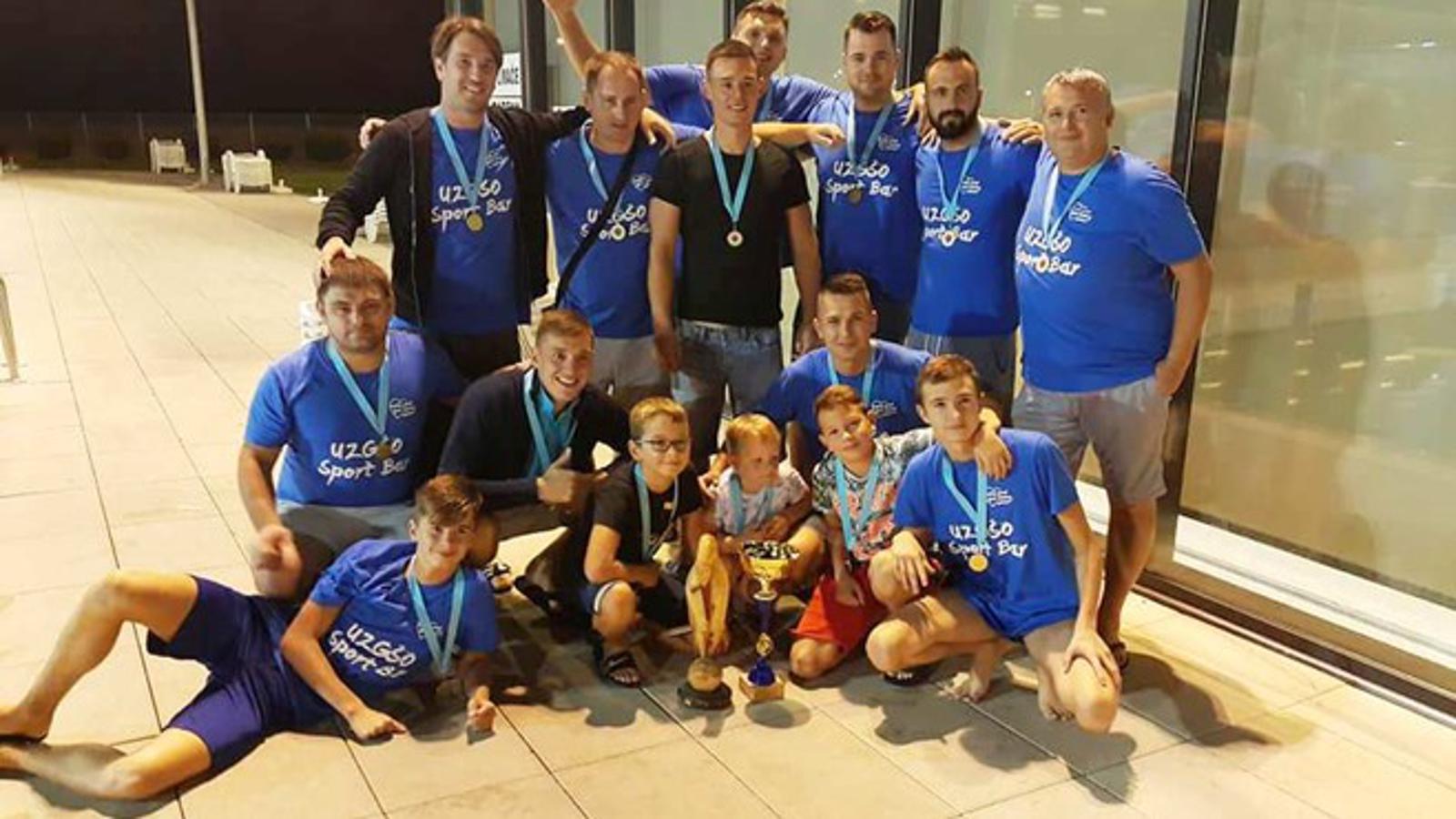 Pobjednici vaterpolisti UZGŠO Sport bar
