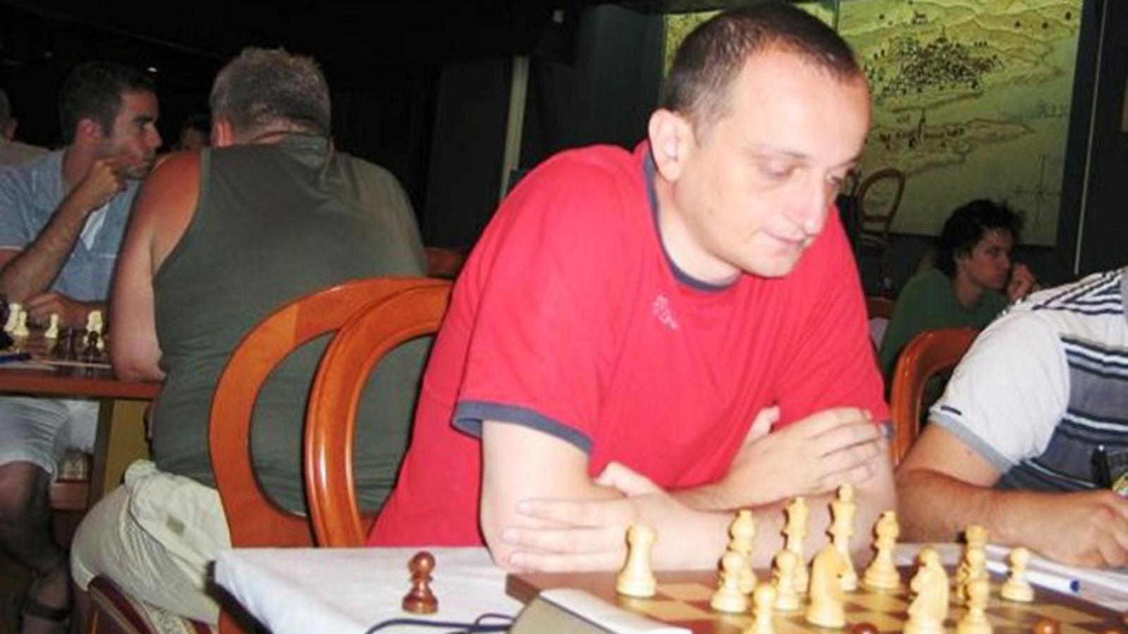 Šahovski velemajstor Davor Rogić