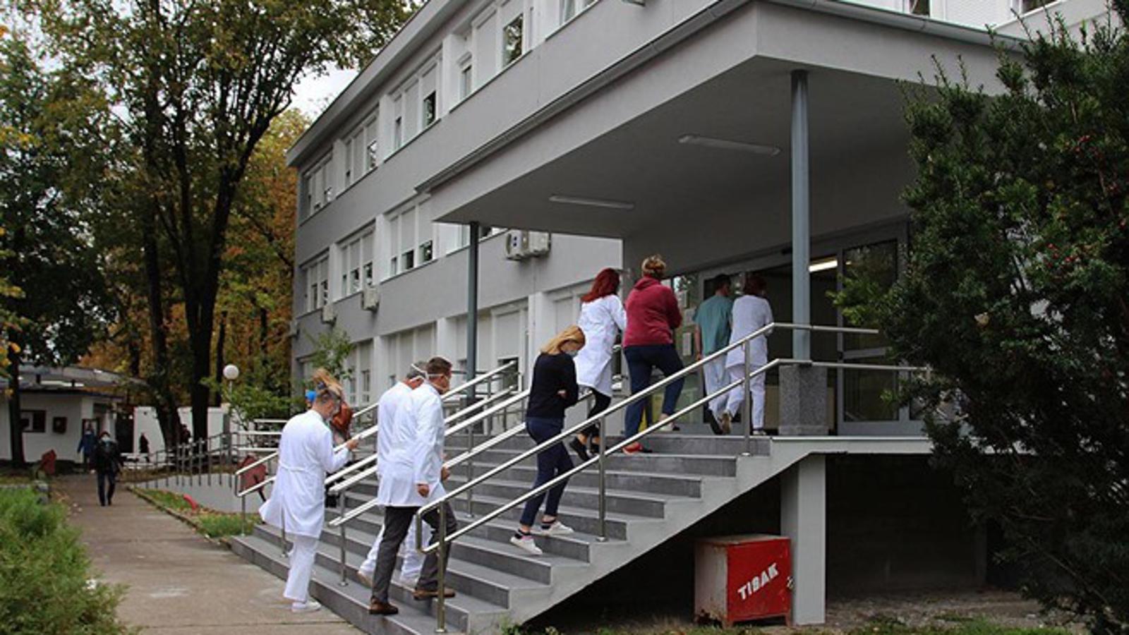 Ulaz u slavonskobrodsku Opću bolnicu