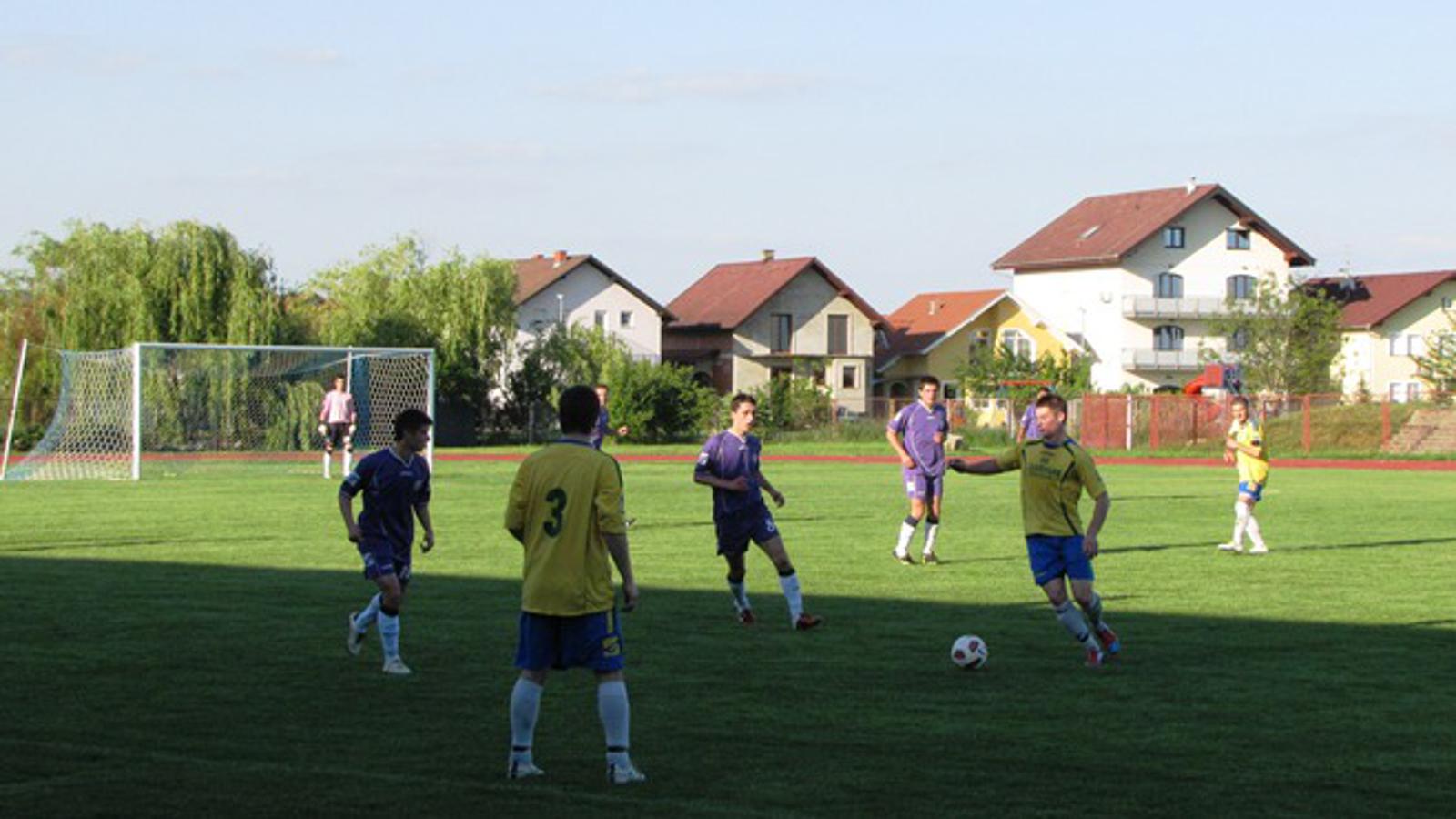 Željo (ljubičasti) je izgubio u Lužanima a Zadrugar (žuti) je uvjerljivo pobijedio Graničar