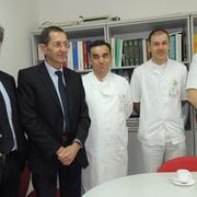 Dr. Bojan Jelaković i dr. Josip Pasini s liječnicima brodske bolnice