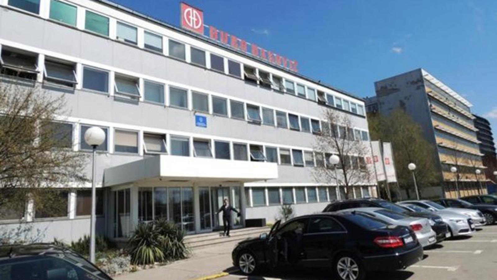 Zgrada Uprave grupacije Đuro Đaković