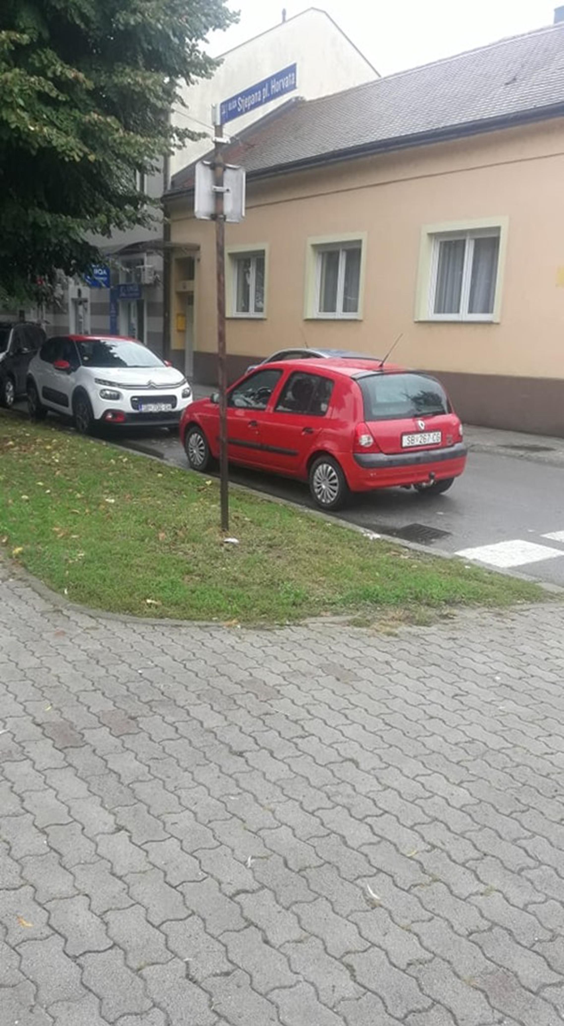 Nepropisno parkiranje u Horvatovoj ulici