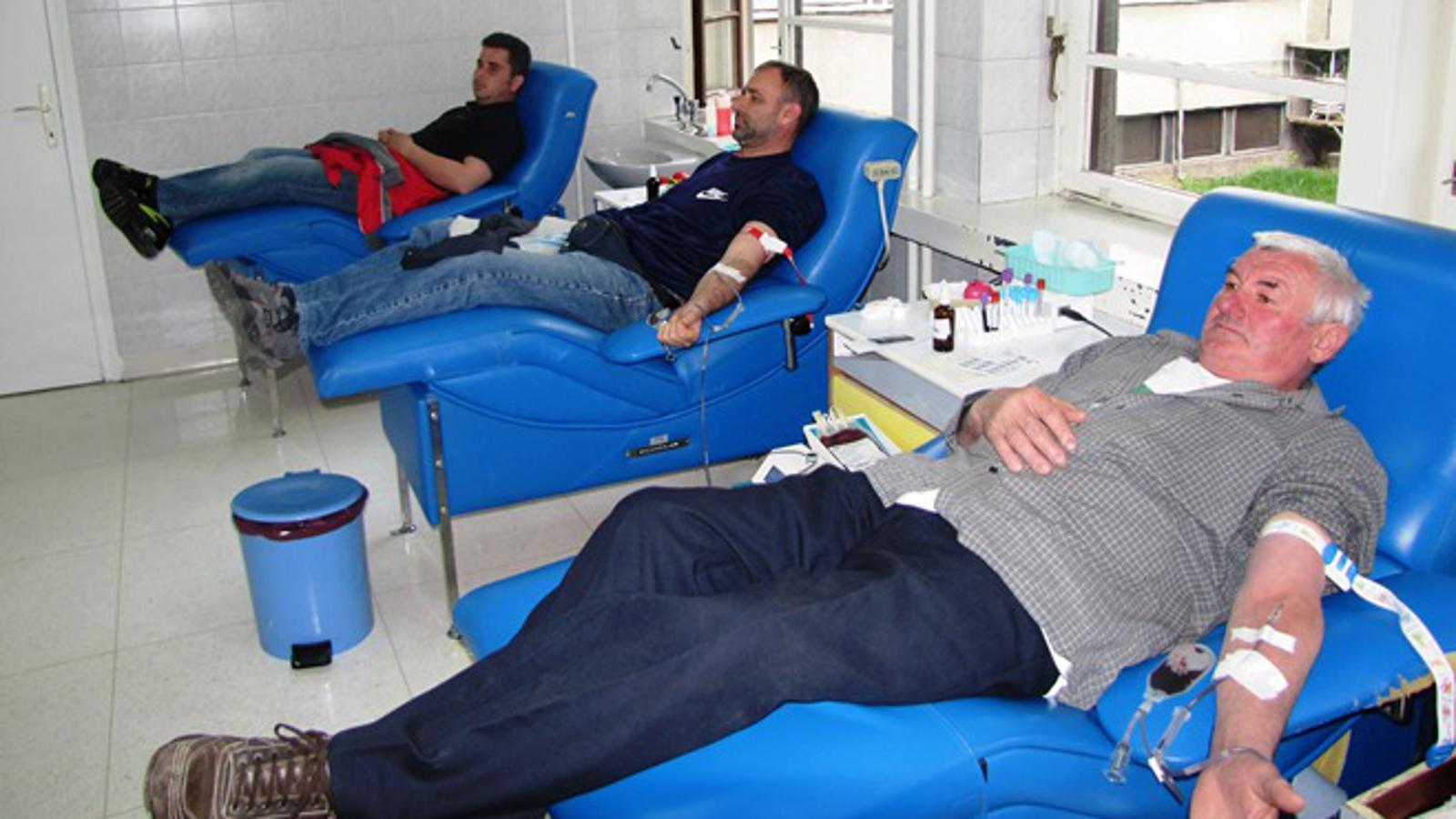 Željezničari na posljednjoj akciji darivanja najdragocjenije tečnosti