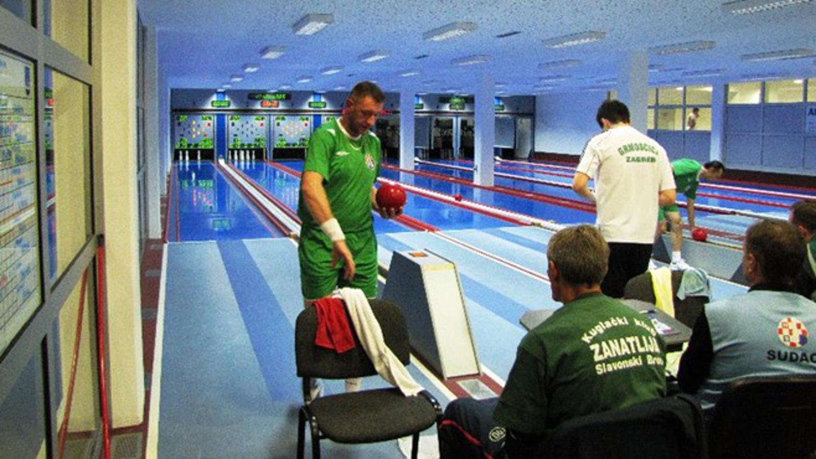 Srđan Šokac (zelena majica) i protiv Poštara uknjižio je pobjedu  