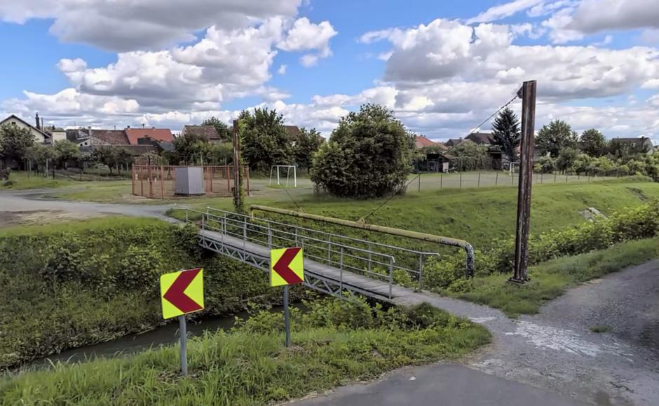  | Author: Apple Maps