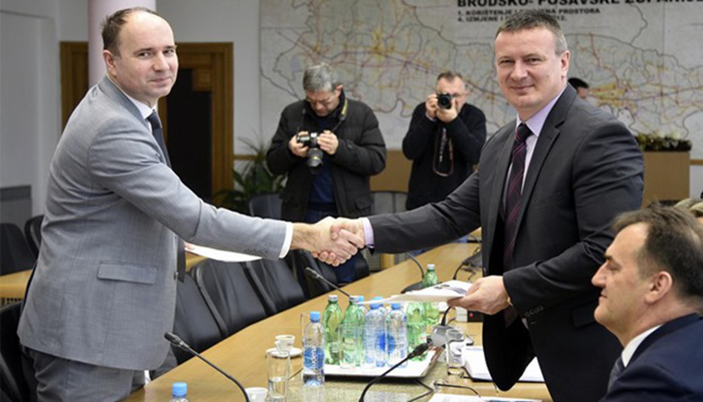 Ugovor o sufinaciranju potpisali su župan Danijel Marušić i Ivica Sarić
