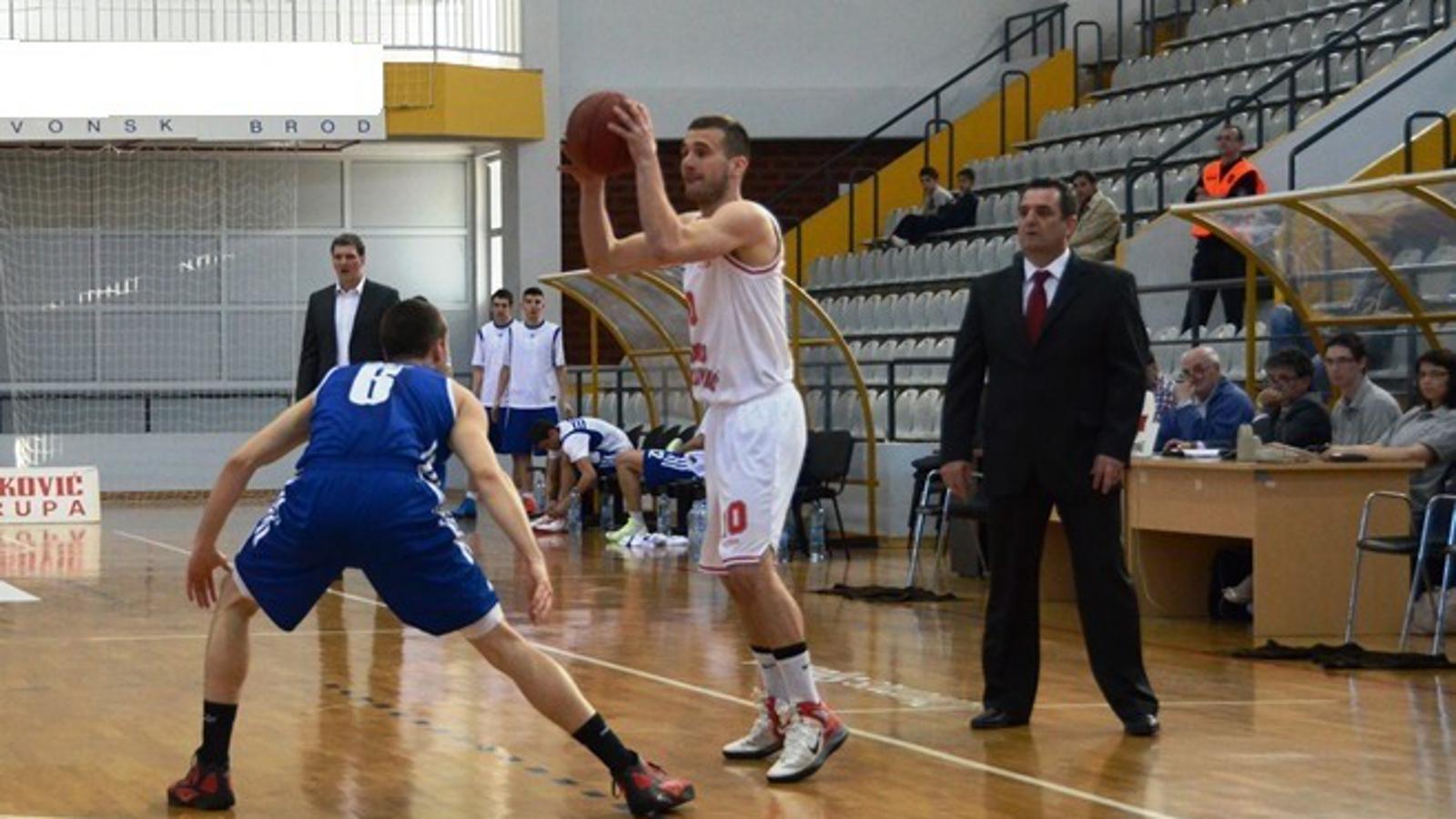 Teo Petani (broj 10) postigao je najviše koševa u Osijeku