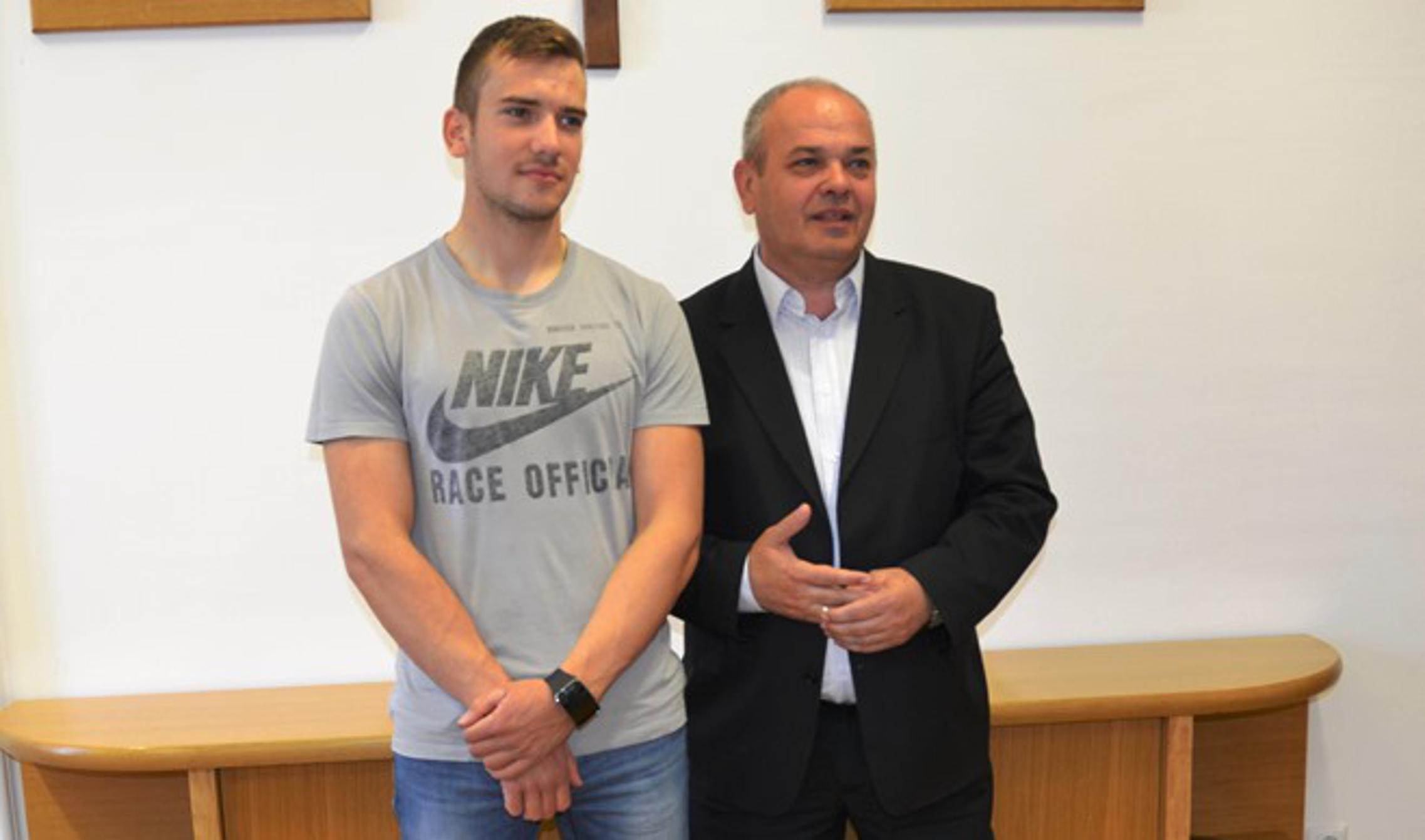 Antun Novaković s gradonačelnikom Slavonskog Broda dr. Mirkom Dusparom