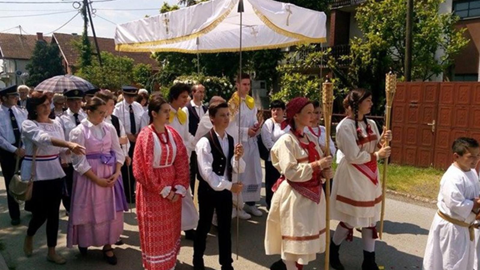 Procesija na Tijelovo