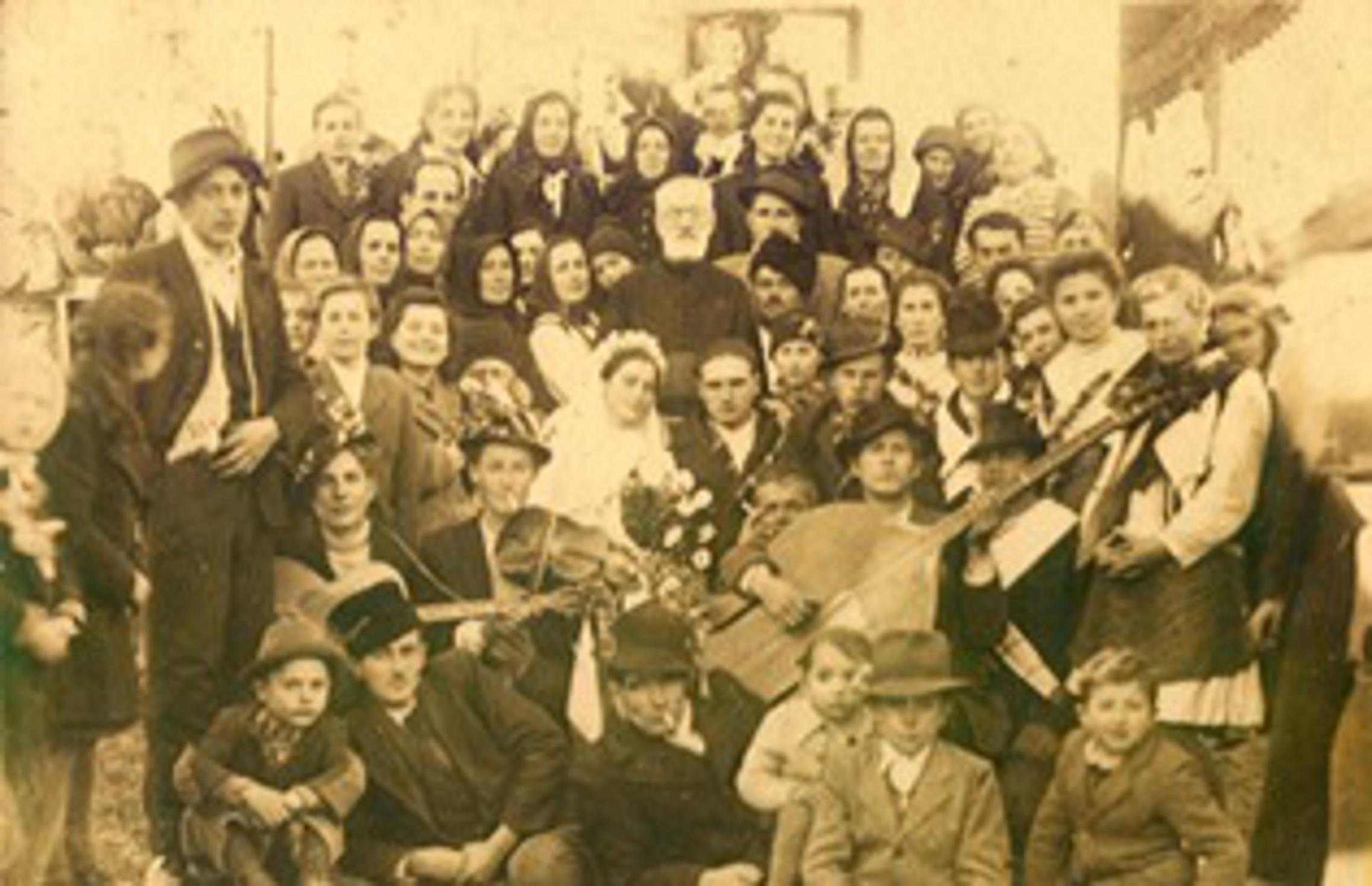 Puno rodbine, puno naziva